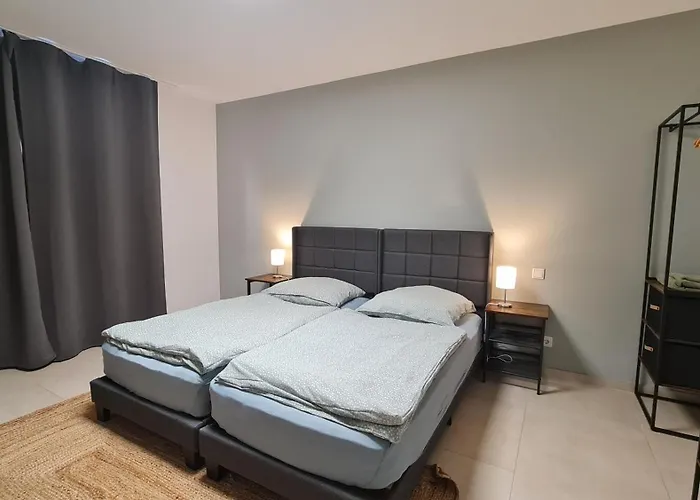 Gaestehaus 2a 3* Jülich